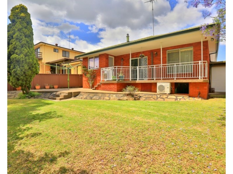 66 Flinders Road, Georges Hall NSW 2198