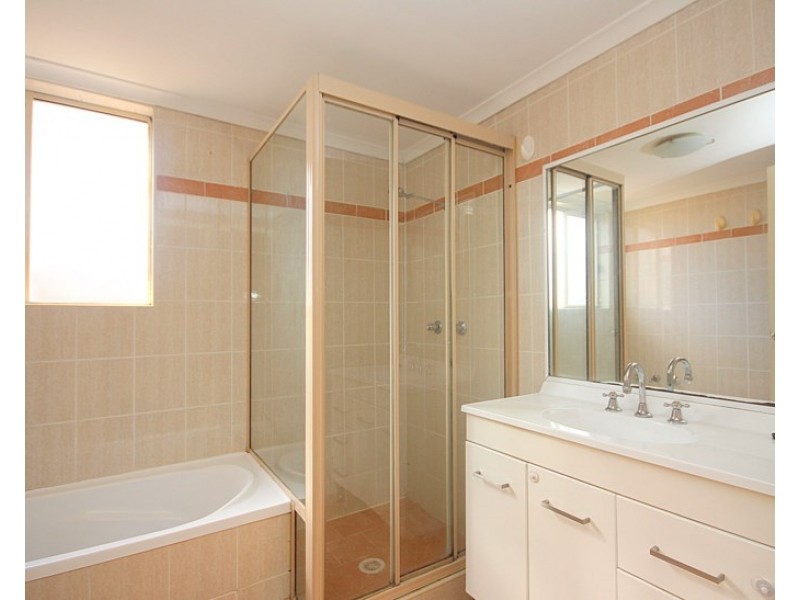 8/13-15 Cairds Avenue, Bankstown NSW 2200