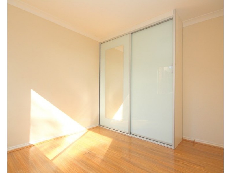 8/13-15 Cairds Avenue, Bankstown NSW 2200