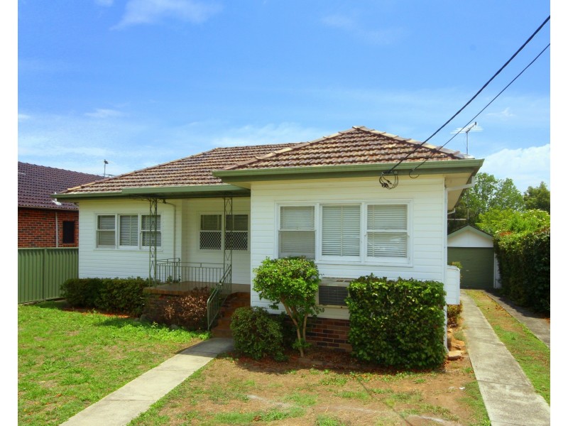 102 Auburn Road, Birrong NSW 2143