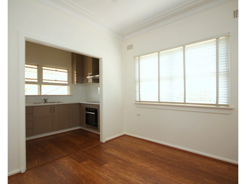 102 Auburn Road, Birrong NSW 2143