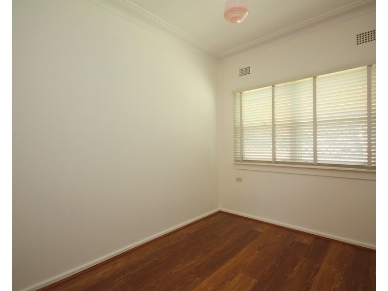 102 Auburn Road, Birrong NSW 2143