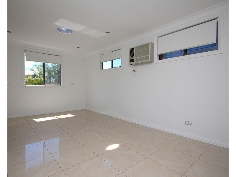 32 Wren Street, Condell Park NSW 2200
