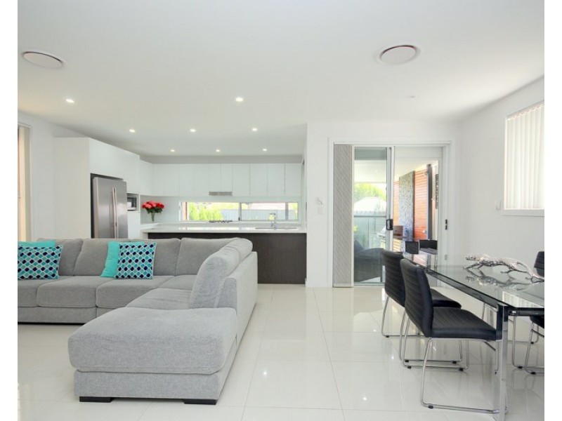 6A Leighdon Street, Bass Hill NSW 2197