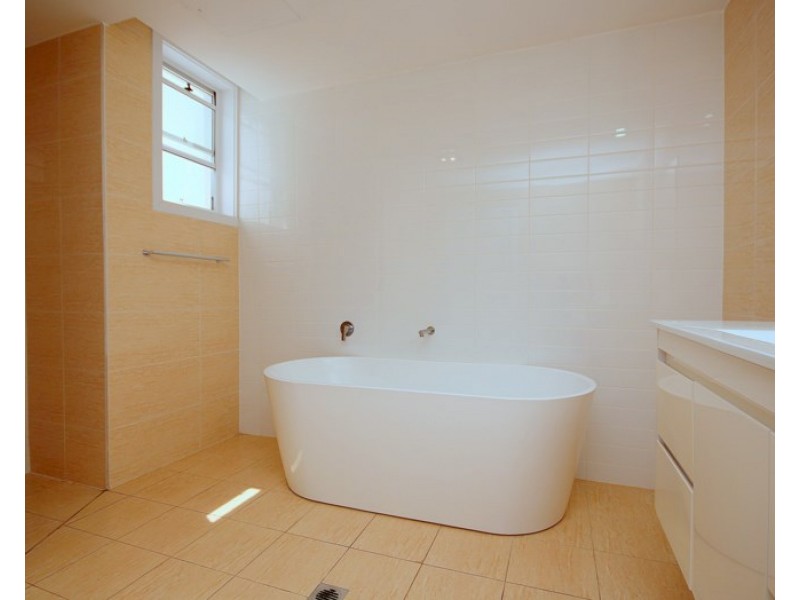 6A Leighdon Street, Bass Hill NSW 2197