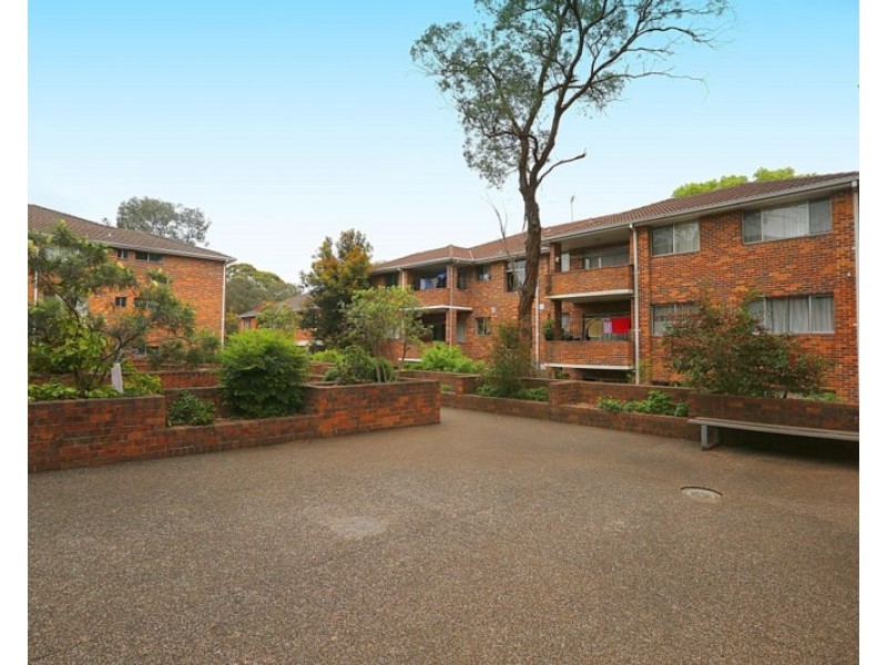 25/30-34 Sir Joseph Banks Street, Bankstown NSW 2200