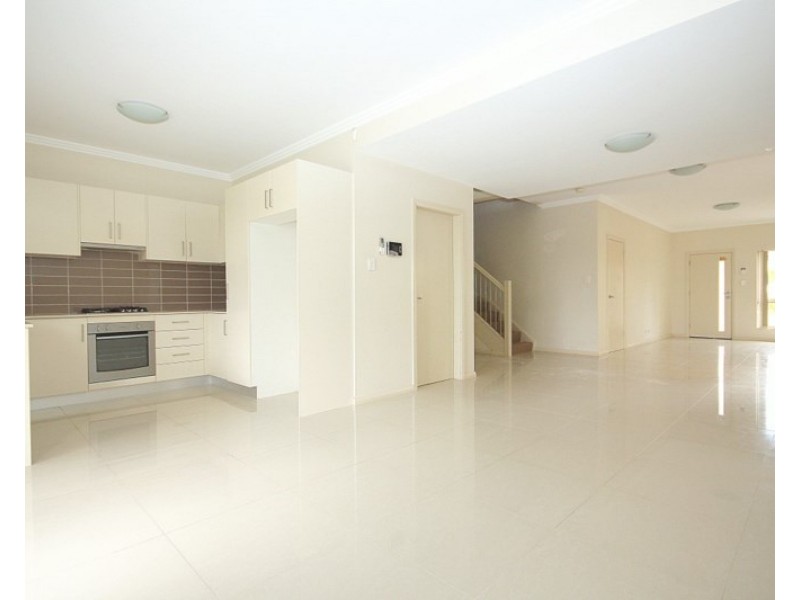 1/70 Taylor Street, Condell Park NSW 2200