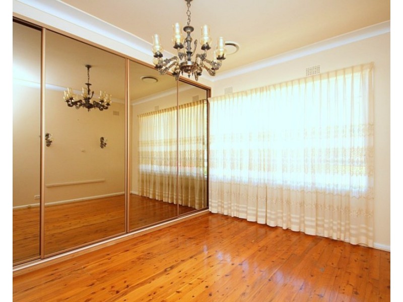 59 Gardenia Avenue, Bankstown NSW 2200