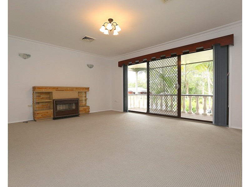 30 Surrey Avenue, Georges Hall NSW 2198