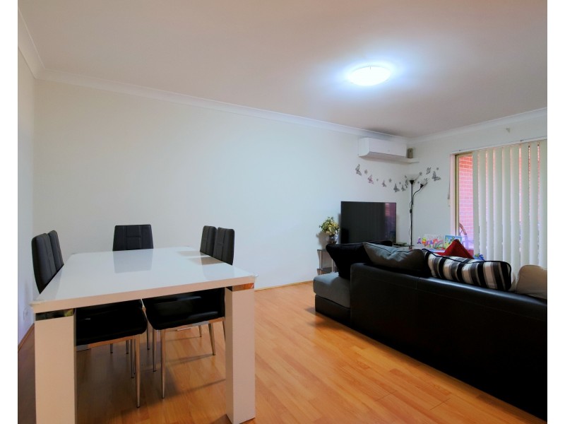 3/64 Cairds Avenue, Bankstown NSW 2200