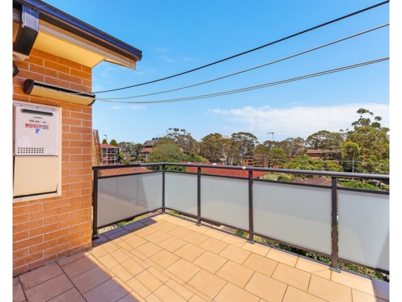 18/31-33 Myrtle Road, Bankstown NSW 2200
