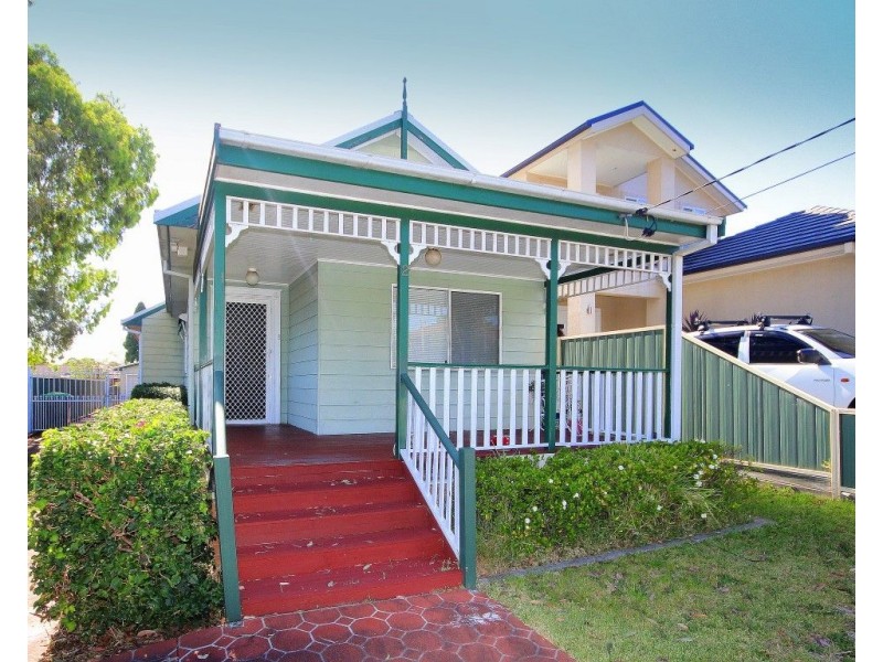 2 Hunter Street, Condell Park NSW 2200