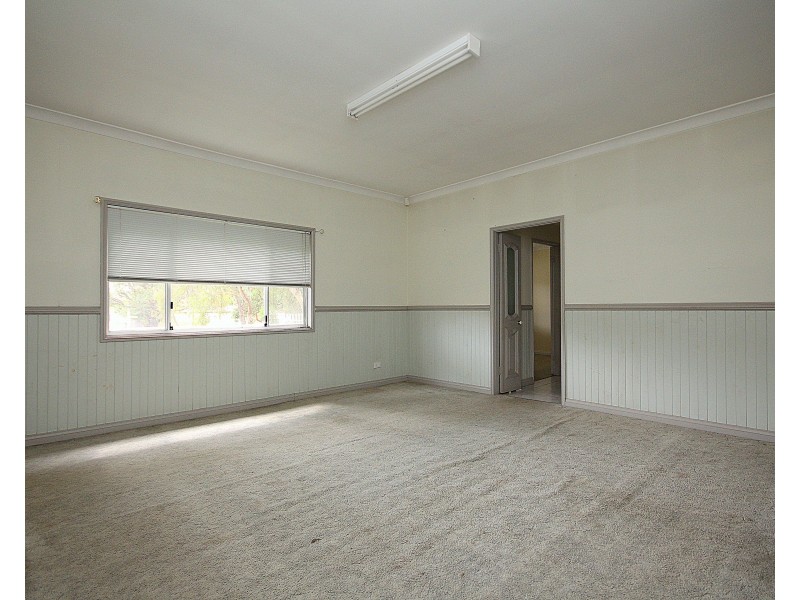 2 Hunter Street, Condell Park NSW 2200