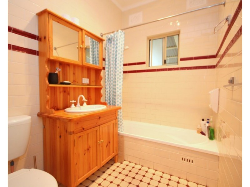 14A Lee Street, Condell Park NSW 2200