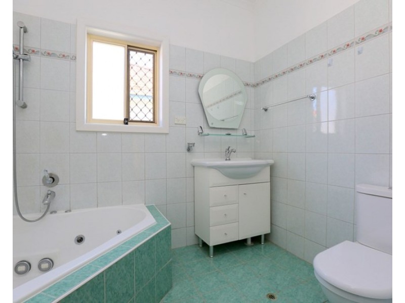 31 Petunia Avenue, Bankstown NSW 2200