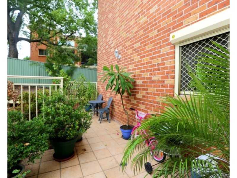 8/274 Stacey Street, Bankstown NSW 2200
