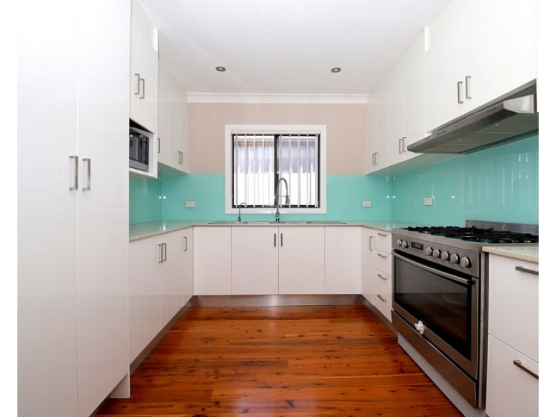 20 McCrossin Avenue, Birrong NSW 2143