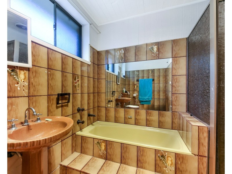 42 Adeline Street, Bass Hill NSW 2197