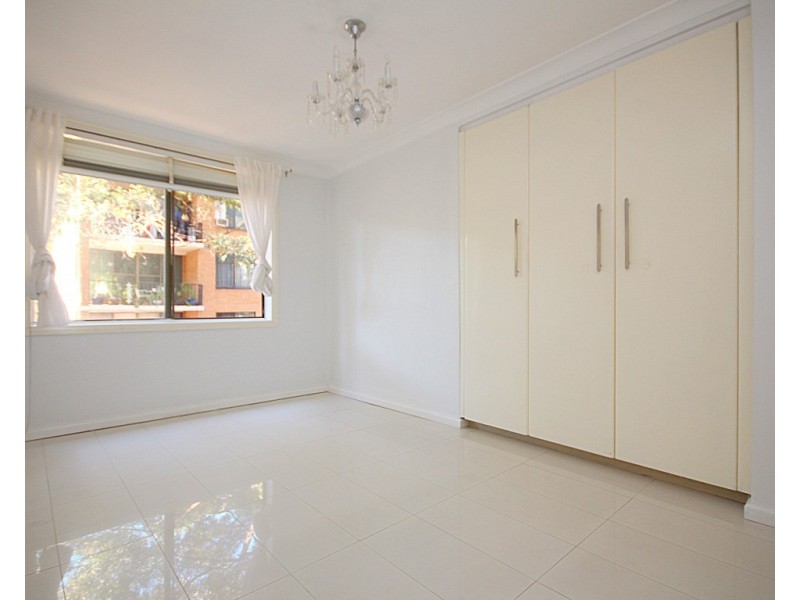 22/33-35 Sir Joseph Banks Street, Bankstown NSW 2200