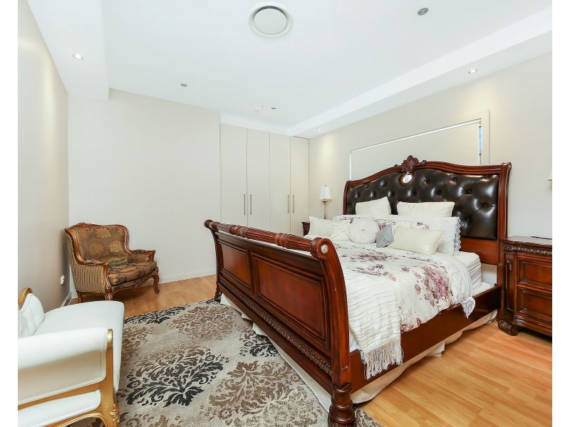 34 Suva Crescent, Greenacre NSW 2190