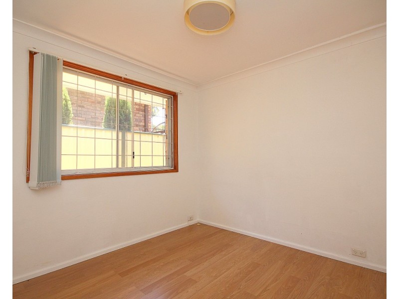 26 Dickenson Street, Panania NSW 2213