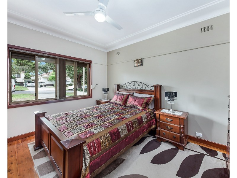 13 Henty Street, Yagoona NSW 2199