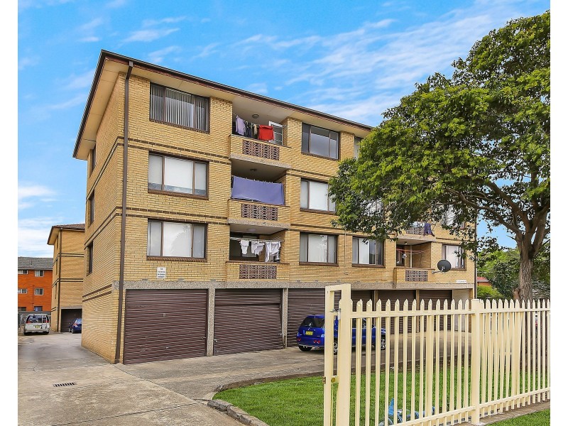 18/117 Castlereagh Street, Liverpool NSW 2170