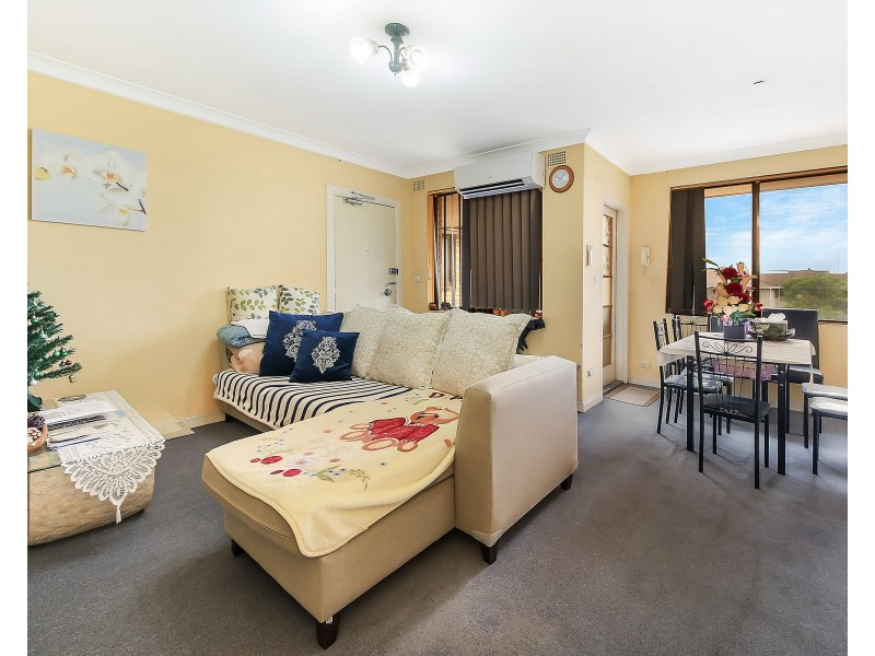 18/117 Castlereagh Street, Liverpool NSW 2170