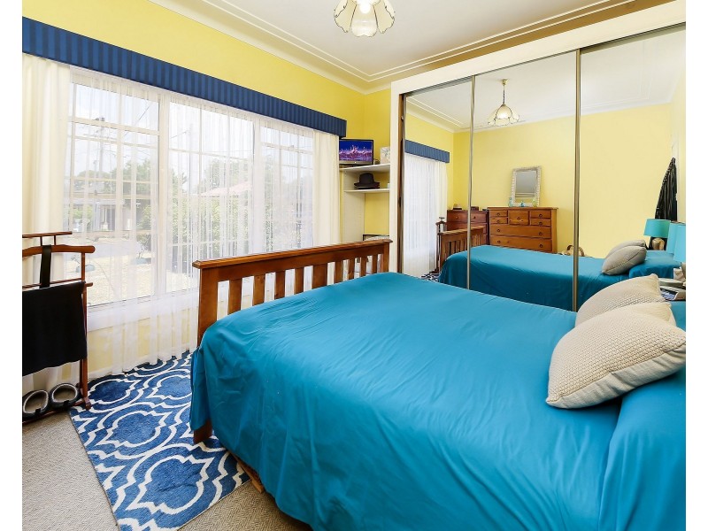 14 Harford Avenue, East Hills NSW 2213