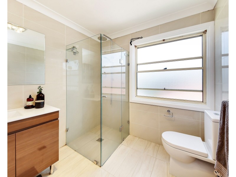 14 Harford Avenue, East Hills NSW 2213