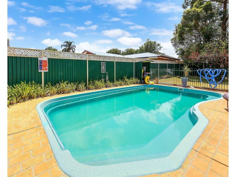 14 Harford Avenue, East Hills NSW 2213