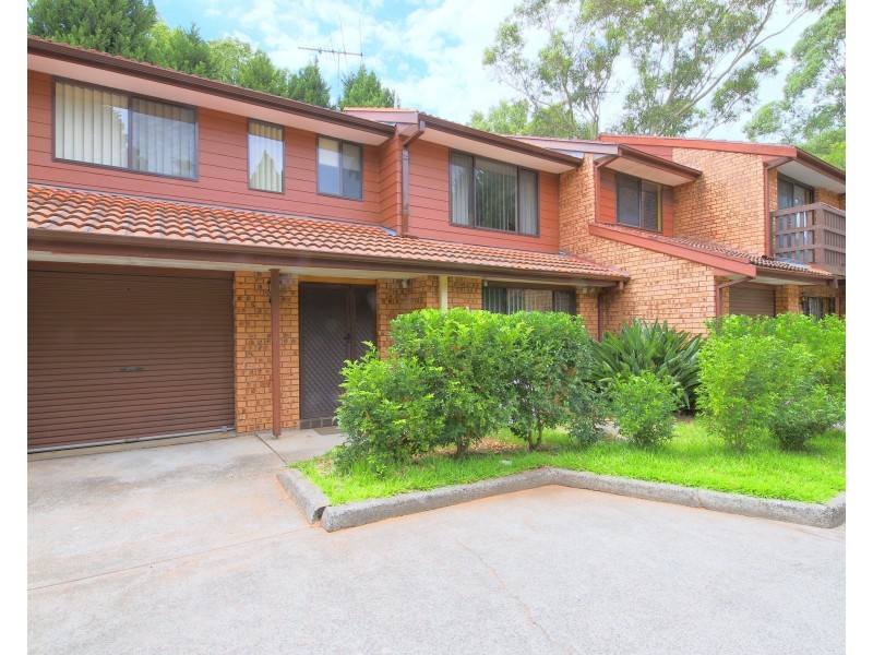6/213 Old Kent Road, Greenacre NSW 2190