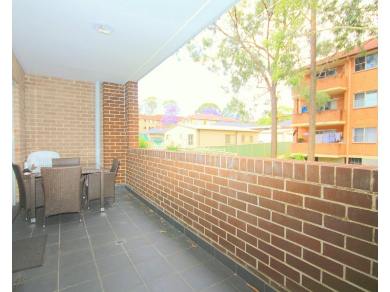 2/61-65 Cairds Avenue, Bankstown NSW 2200