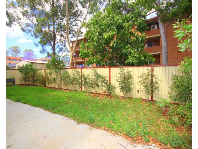 2/61-65 Cairds Avenue, Bankstown NSW 2200