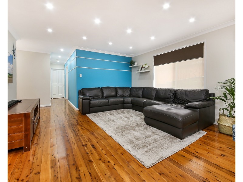 4 Jennings Avenue, Bass Hill NSW 2197