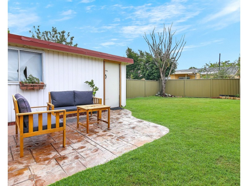 4 Jennings Avenue, Bass Hill NSW 2197