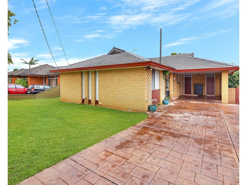 4 Jennings Avenue, Bass Hill NSW 2197