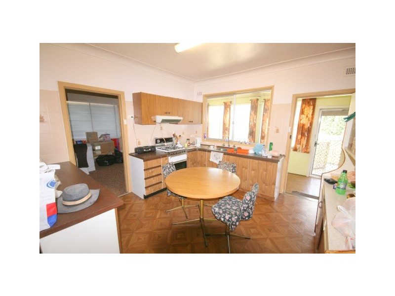 41 Simmat Avenue, Condell Park NSW 2200