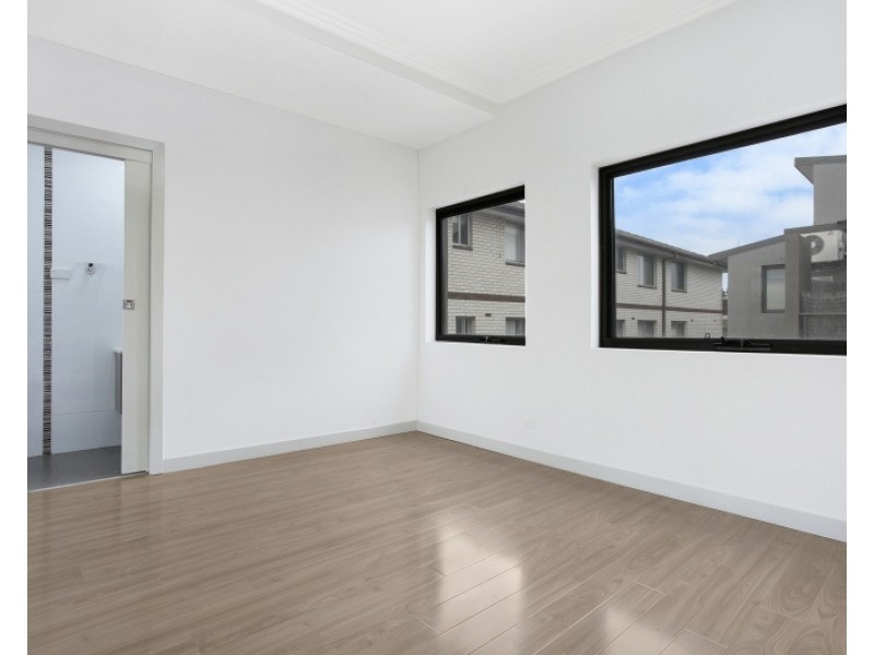 8/72 Hamilton Road, Fairfield NSW 2165