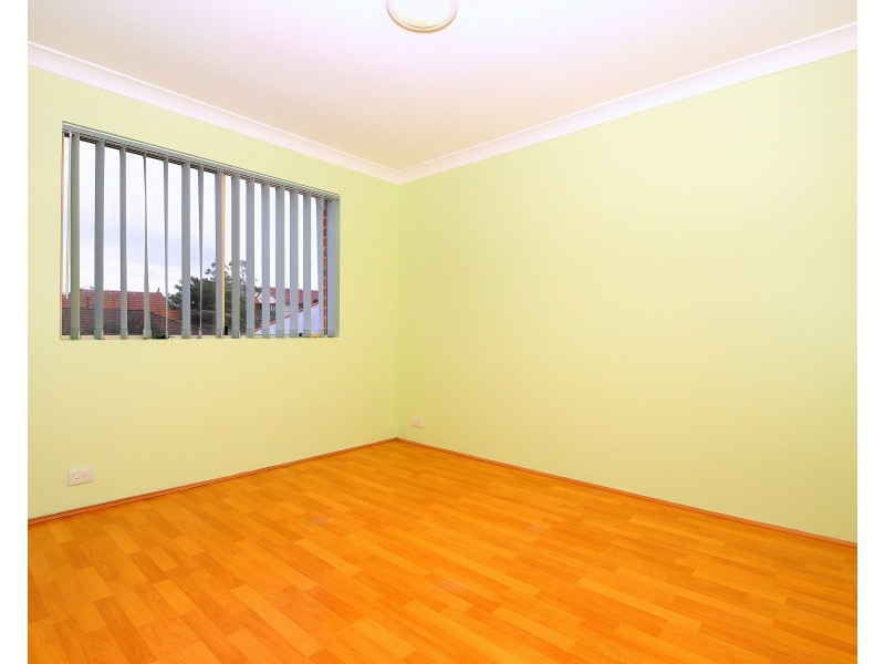 4/181 Chapel Road South, Bankstown NSW 2200