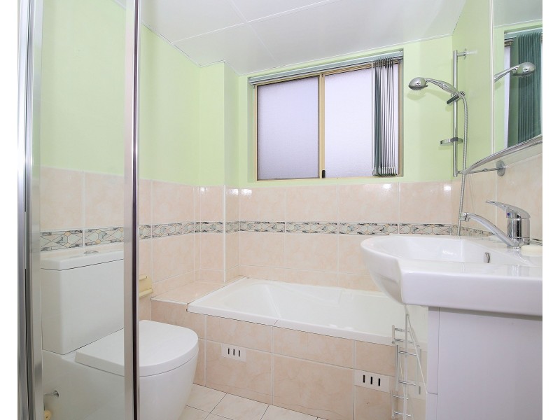 4/181 Chapel Road South, Bankstown NSW 2200