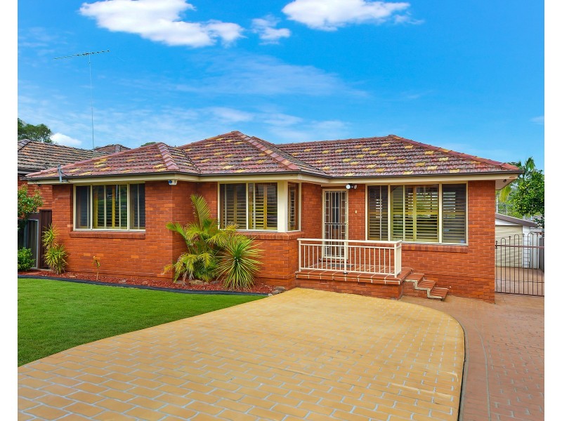 76 Denman Road, Georges Hall NSW 2198