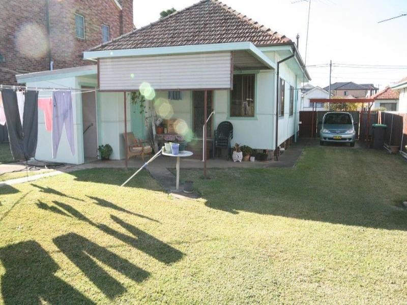 35 Pringle Avenue, Bankstown NSW 2200