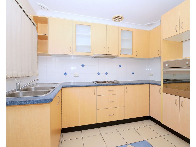 2/34-36 Townsend Street, Condell Park NSW 2200