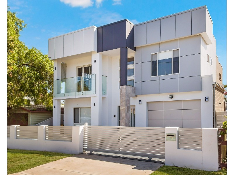 12 Royal Avenue, Birrong NSW 2143