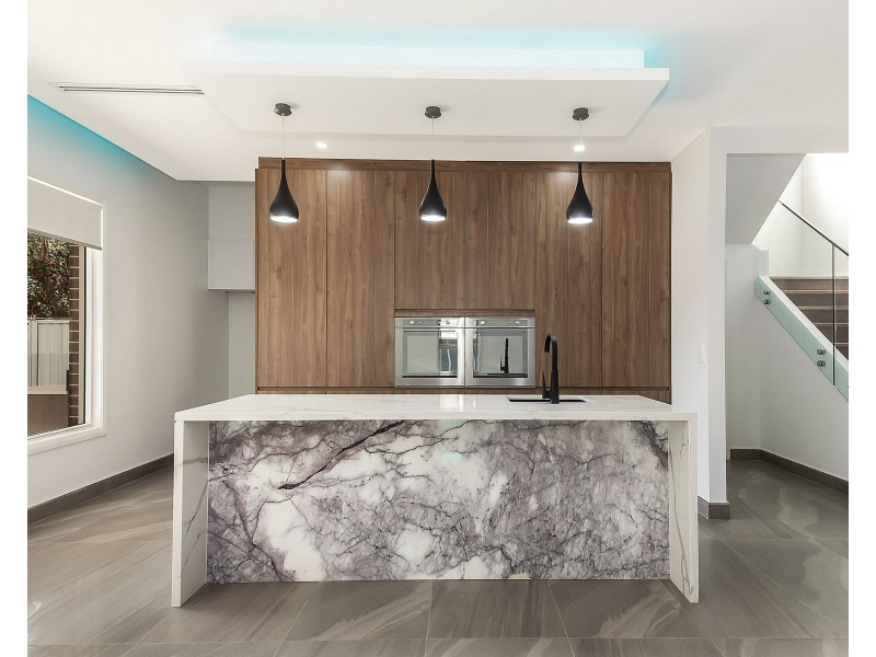 12 Royal Avenue, Birrong NSW 2143