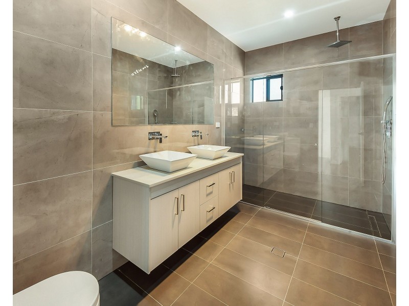 12 Royal Avenue, Birrong NSW 2143