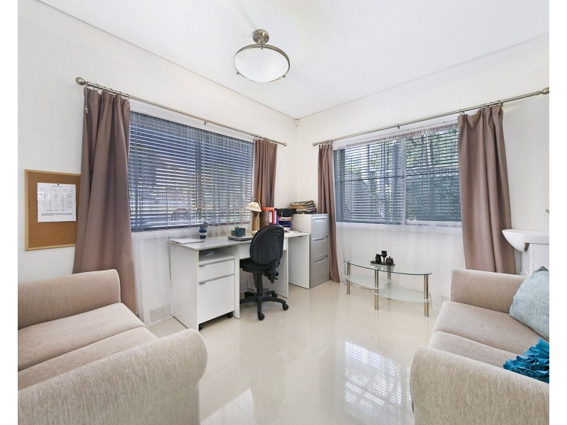 272 Waterloo Road, Greenacre NSW 2190