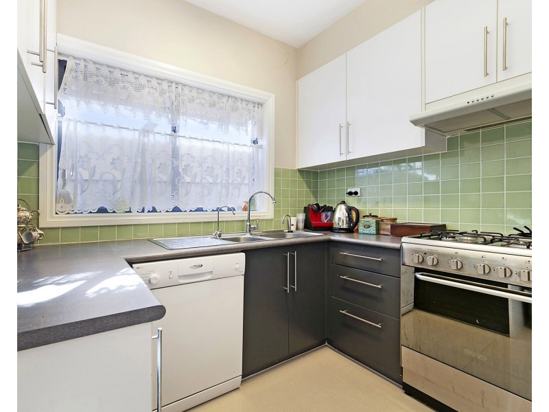 272 Waterloo Road, Greenacre NSW 2190