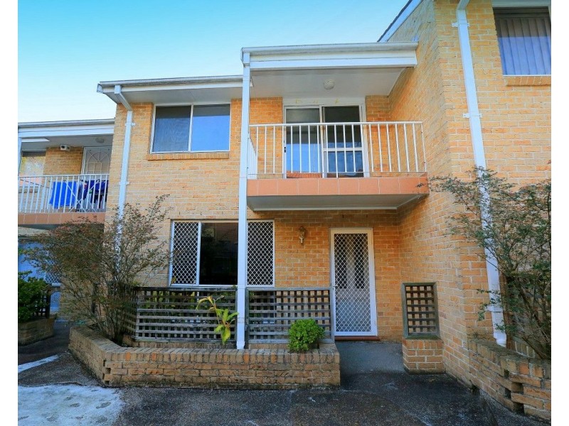 3/178 Greenacre Road, Bankstown NSW 2200